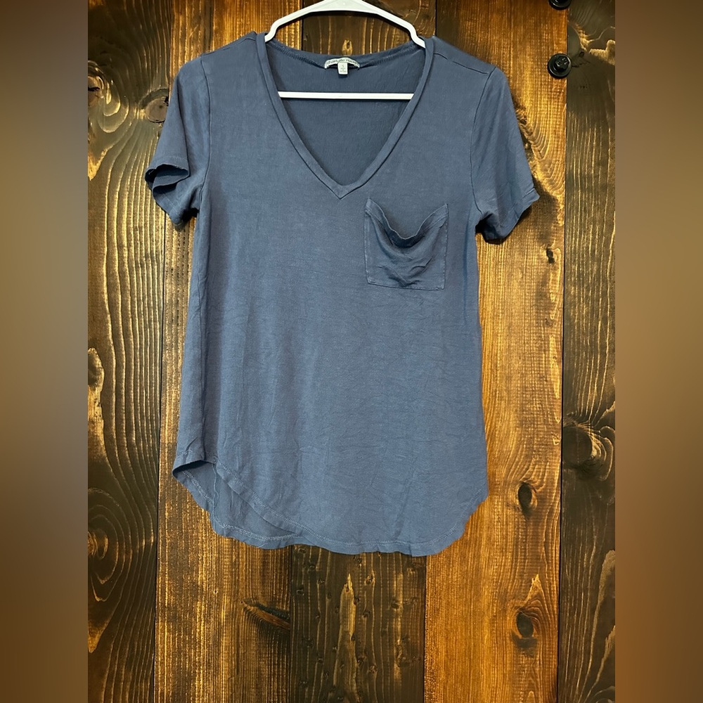 Charlotte Russe Women's V-Neck Blue T-Shirt
